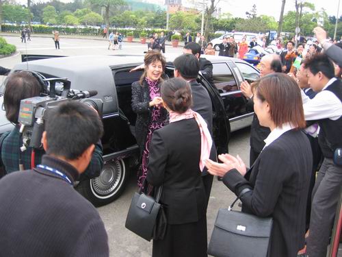 嵇龙生,陈婉芬双皇冠大使表扬大会-照片